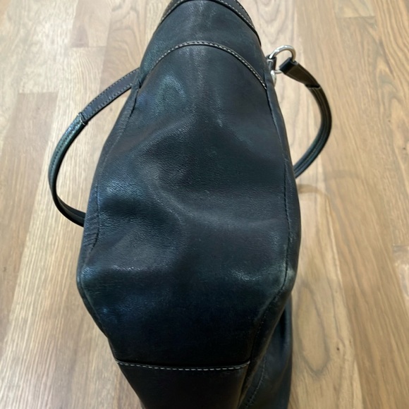 Coach Women’s Black Leather Pleated Gallery Luxury Purse Shoulder Bag - Picture 6 of 12